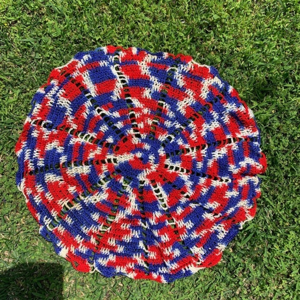 Crochet cloths